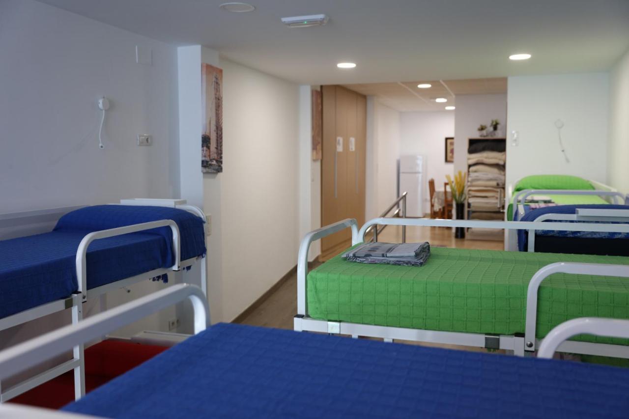Albergue El Caminante Hostel Portomarín Kültér fotó